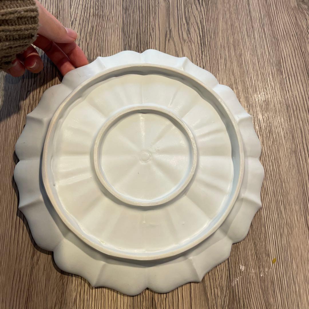 臼杵焼 稜花蓮弁皿 L