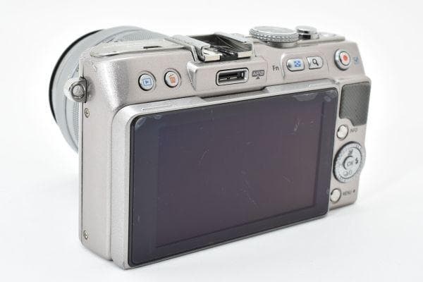 オリンパス Olympus E-PL3 レンズセット バッテリーx２ミラーレス