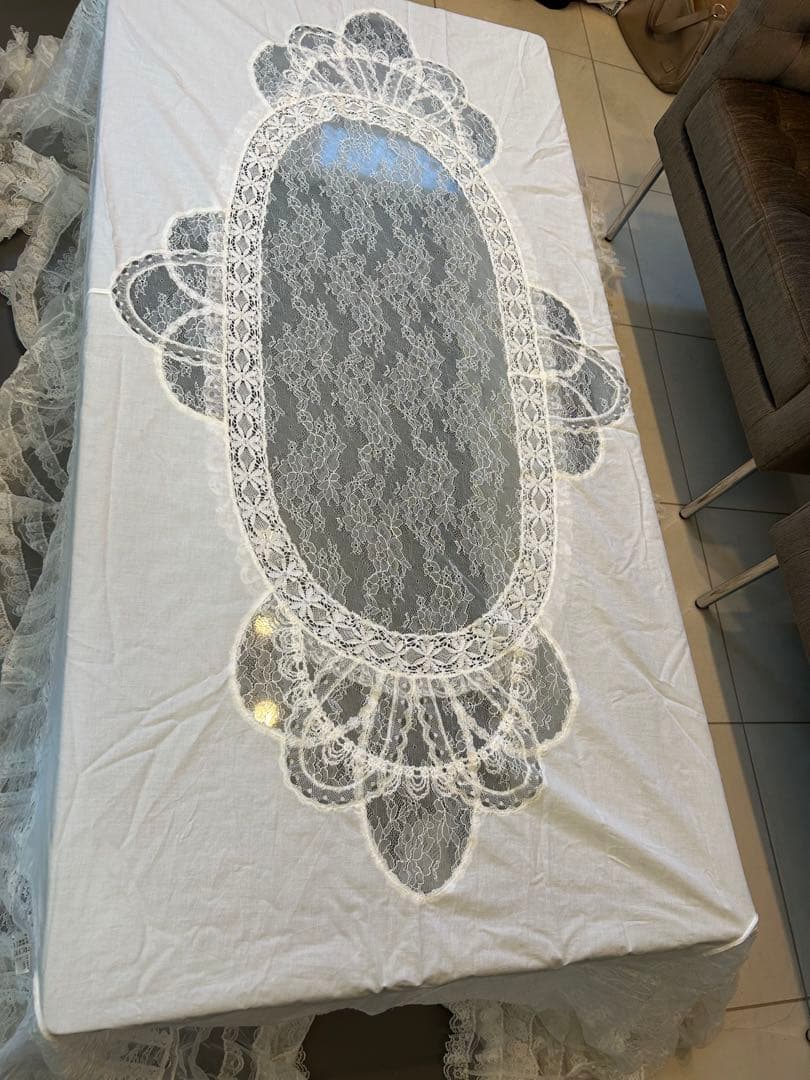 さえら　ヒスクローネ　テーブルクロス　美品　マルチカバー