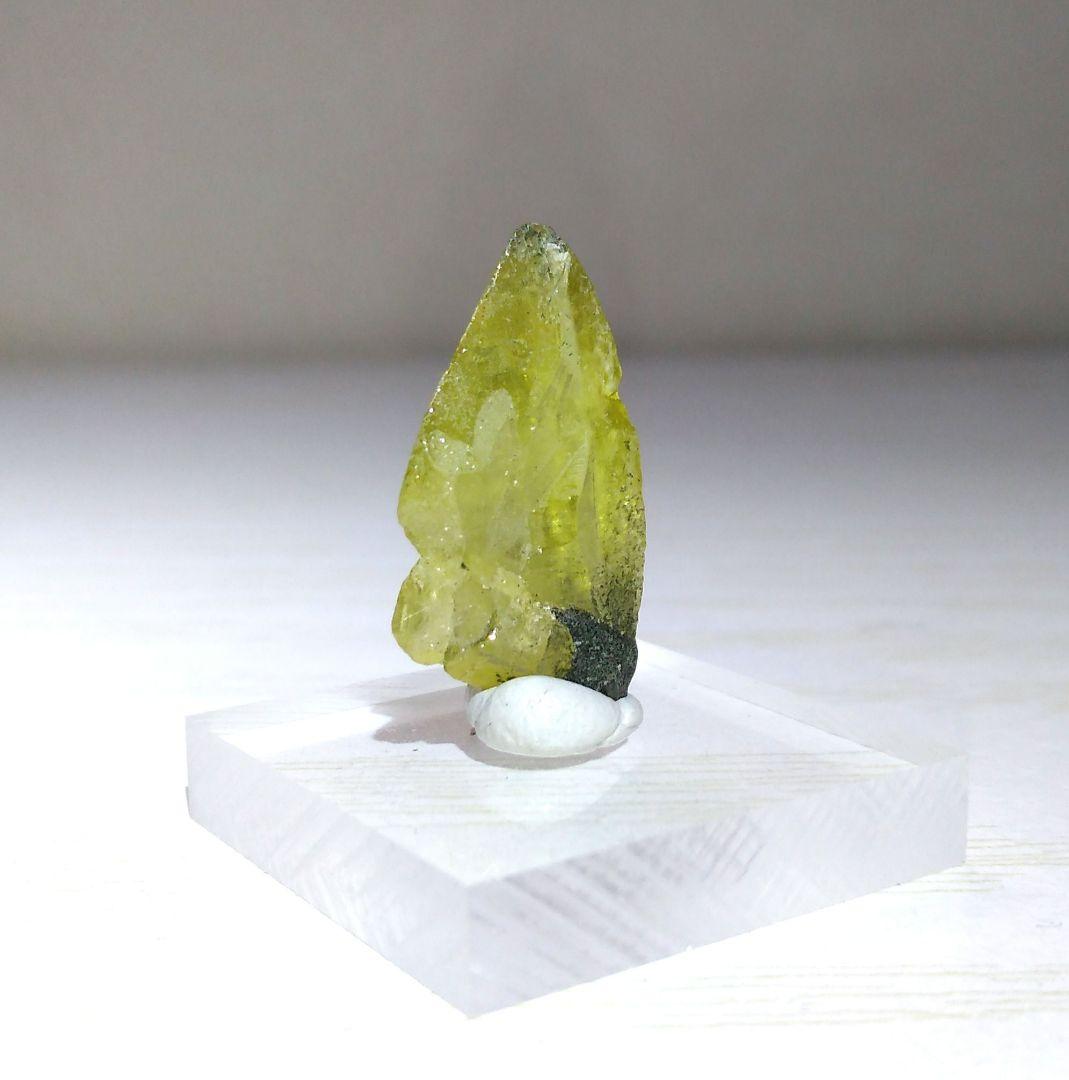 スフェーン （チタナイト）　宝石鉱物標本