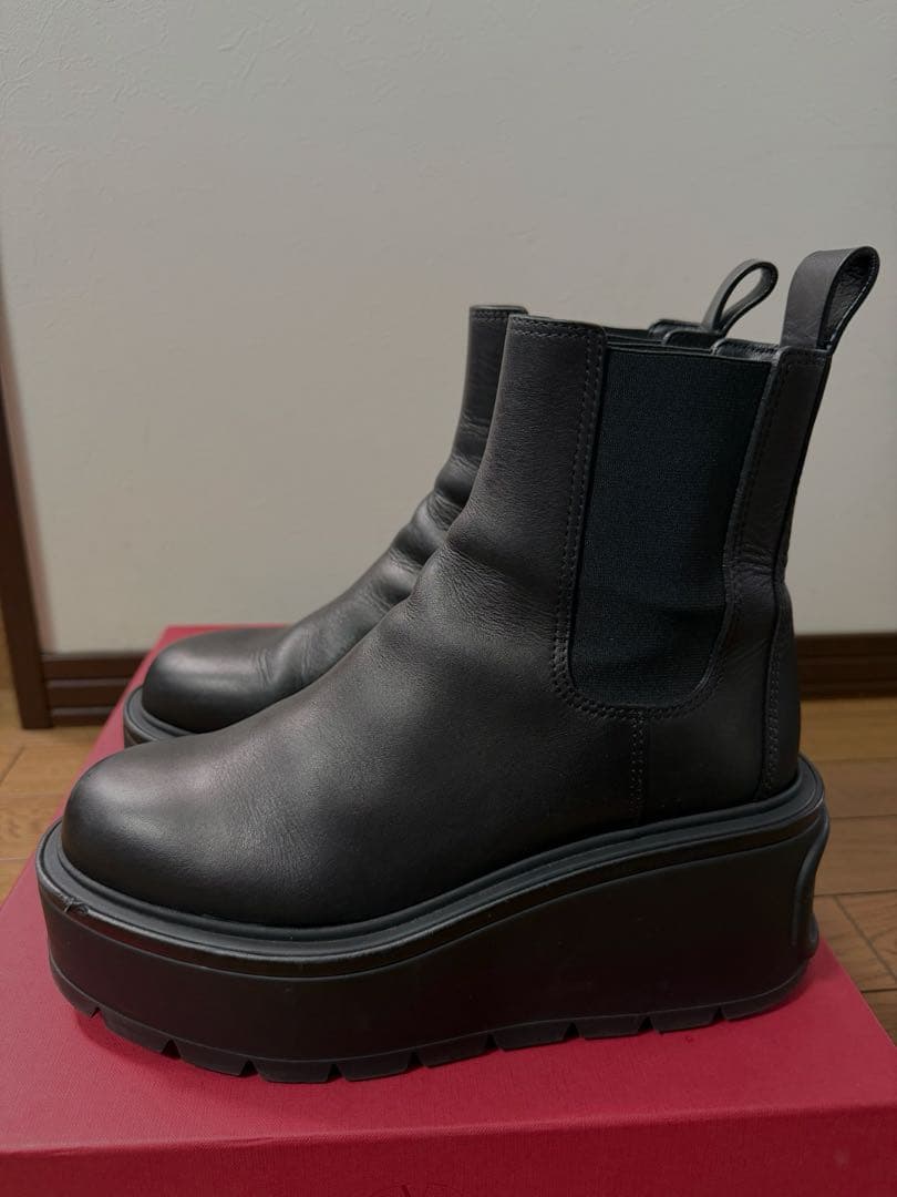 VALENTINO ブーツ　38