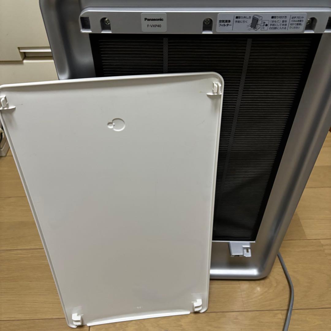 4万円で購入　美品　パナソニック　加湿空気清浄機　ナノイー搭載　FVXP40-S