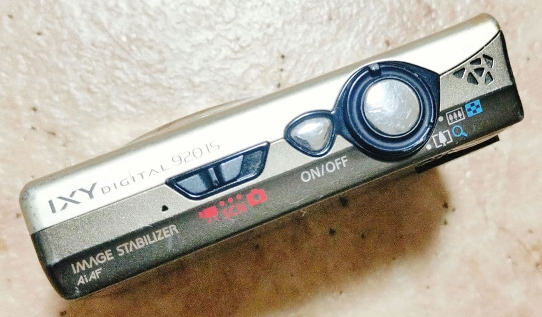 CANON IXY 920IS　デジタルカメラ　ジャンク
