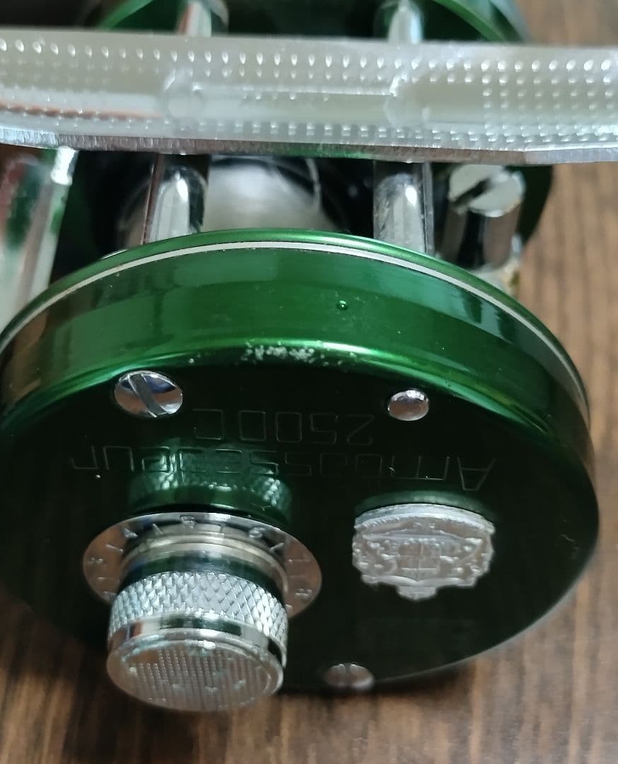 ABU Ambassadeur 2500C ベイトリール