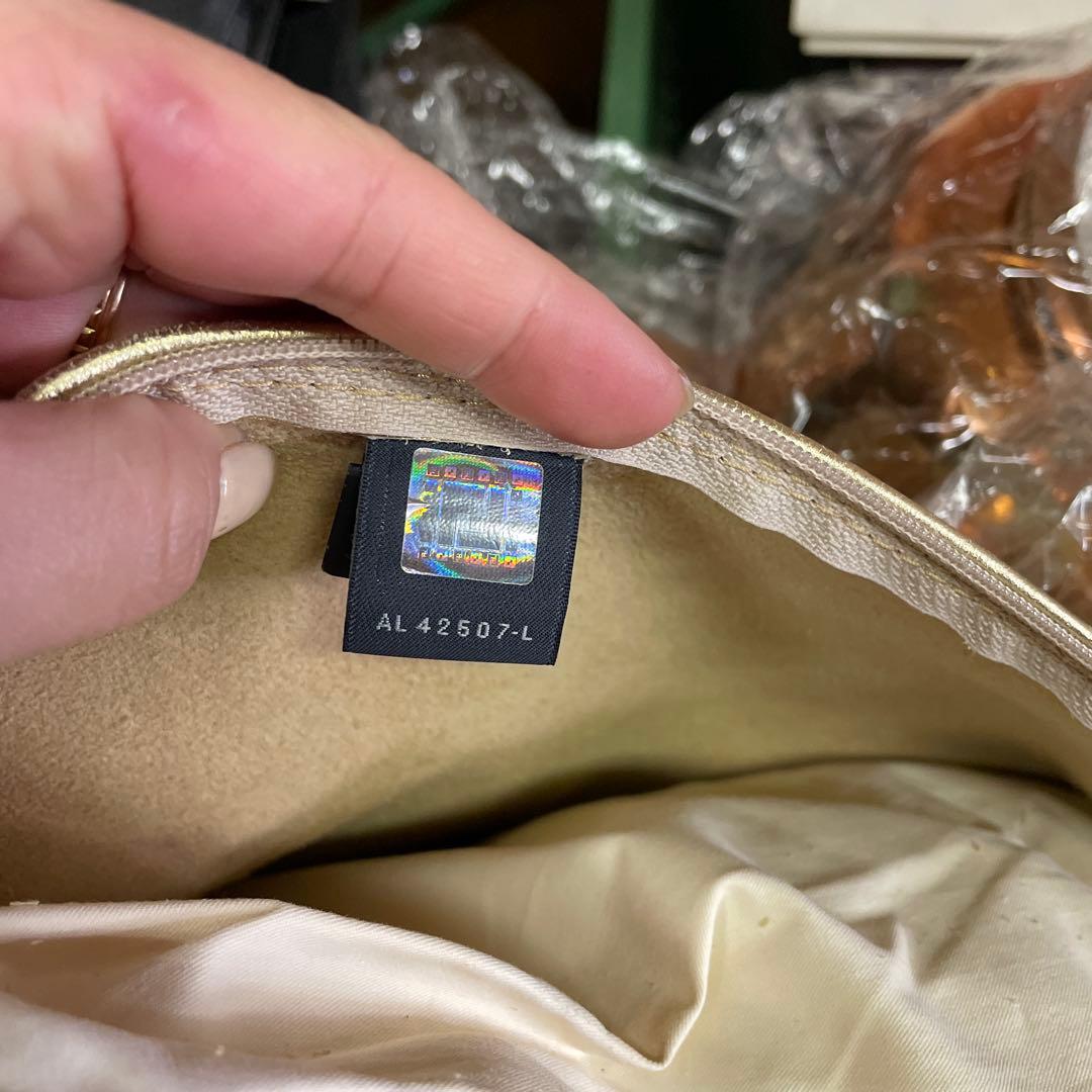 FENDI フェンディ　ゴールド　クッション　インテリア