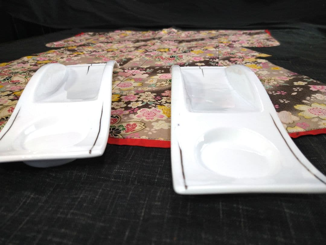 ■♣多種多様対応⬛素敵な２ステージウェーブ・美濃焼・強化【 祥泉作】４組