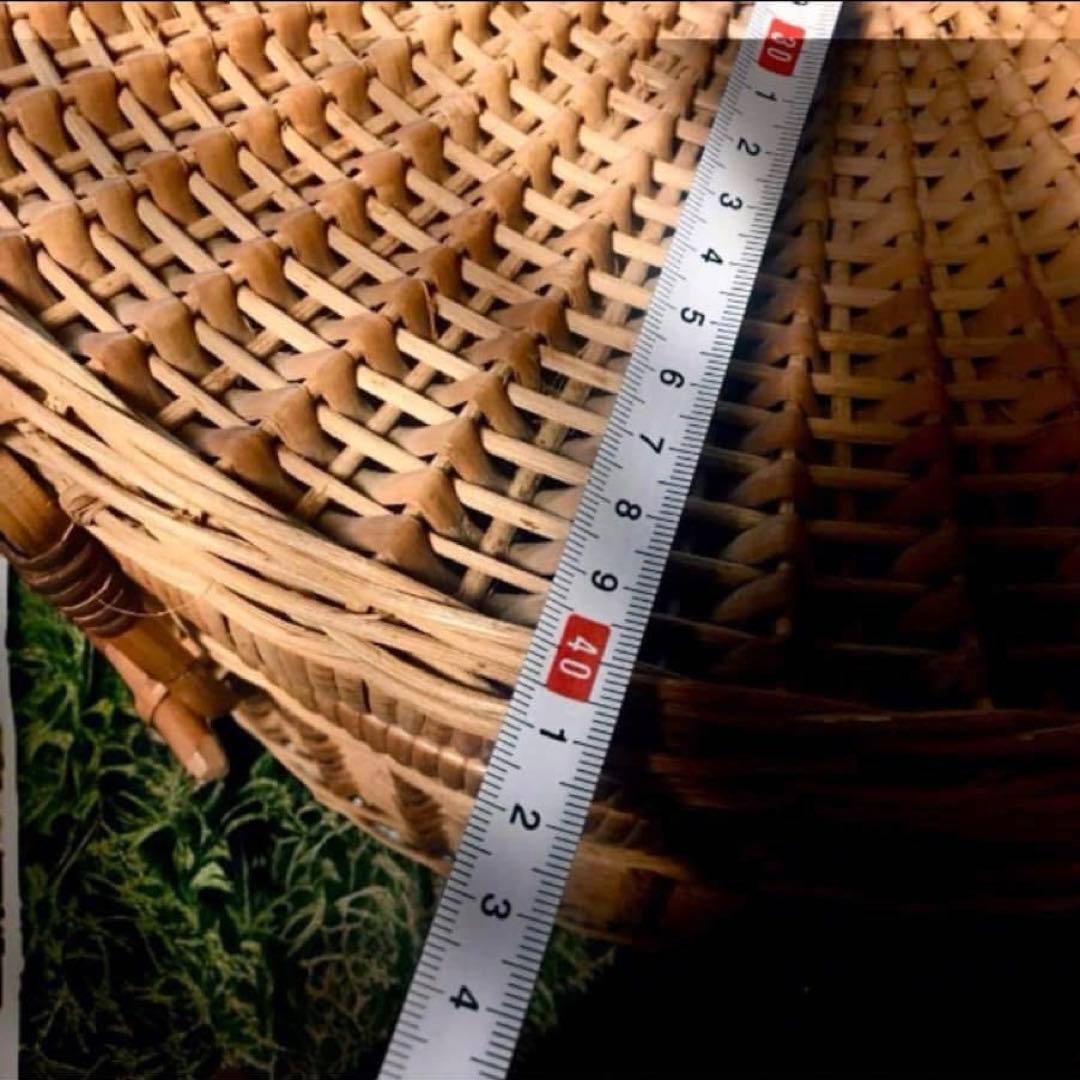 ビンテージ　丸い大型　藤製バスケット ラタンバック インダストリアル　ピクニック