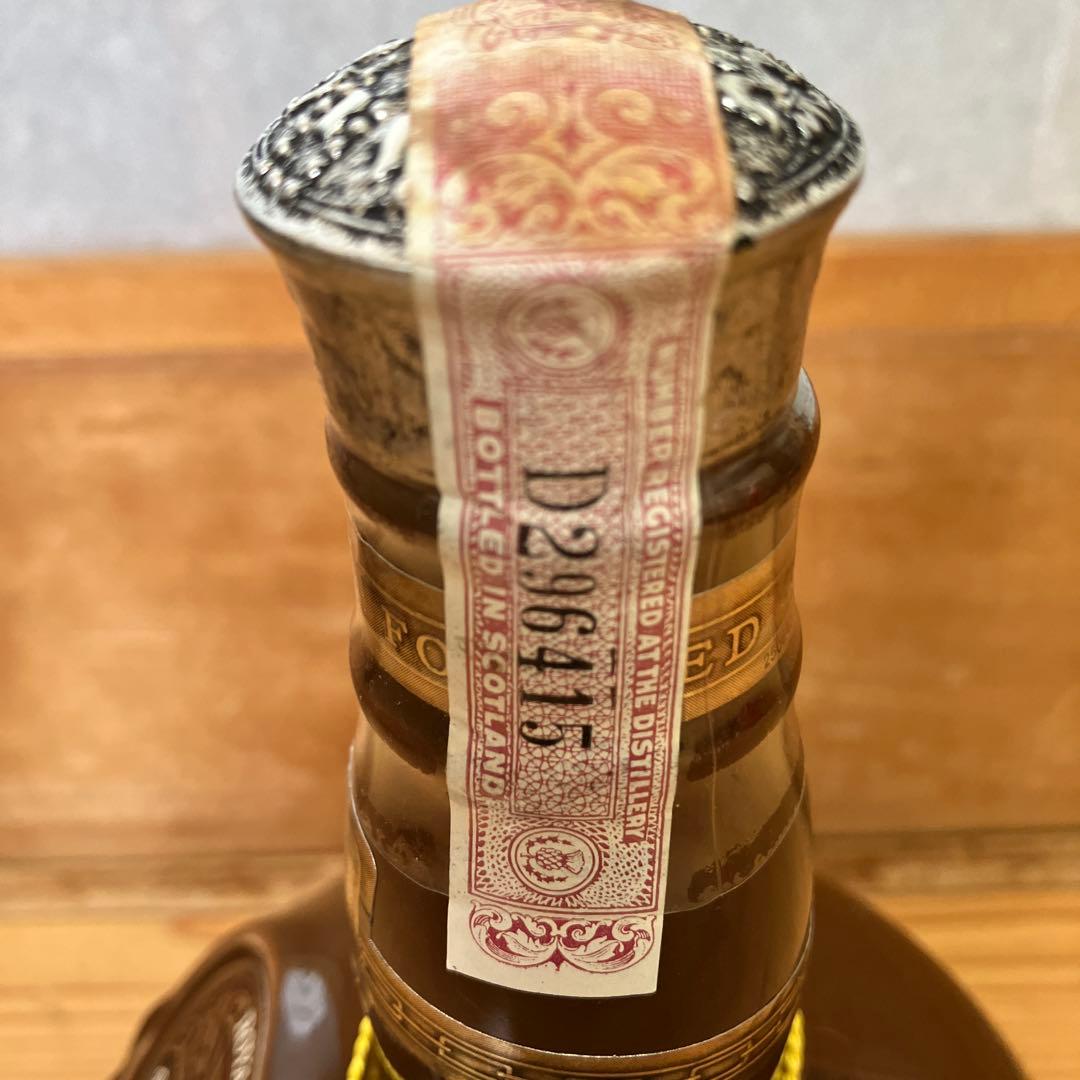 【未開栓】 SALUTE ロイヤルサルート 21年 茶陶器 973g