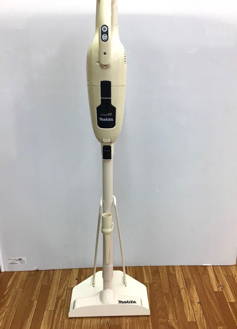 makita マキタ 充電式クリーナー ターボ60 CL113FD 紙パック付