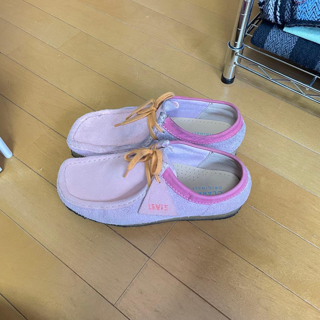 [最終値下げ]Clarks x Levis Wallabee Pink