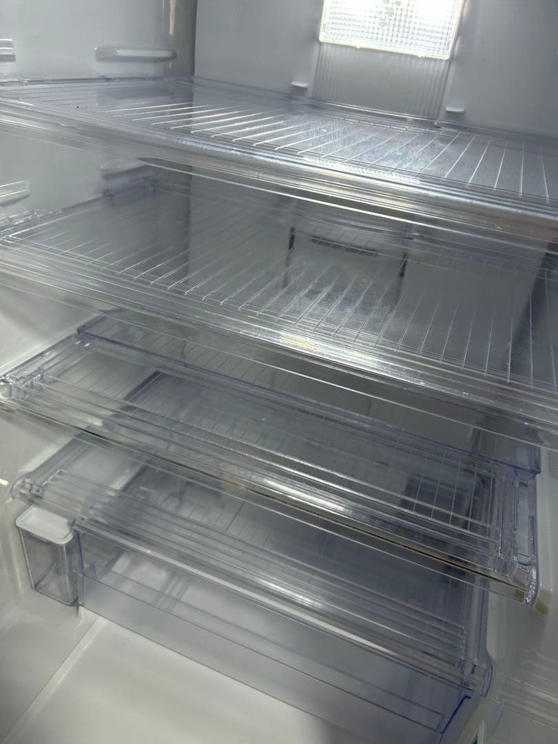 シャープ　プラズマクラスター　冷蔵庫　356リットル　二人暮らし