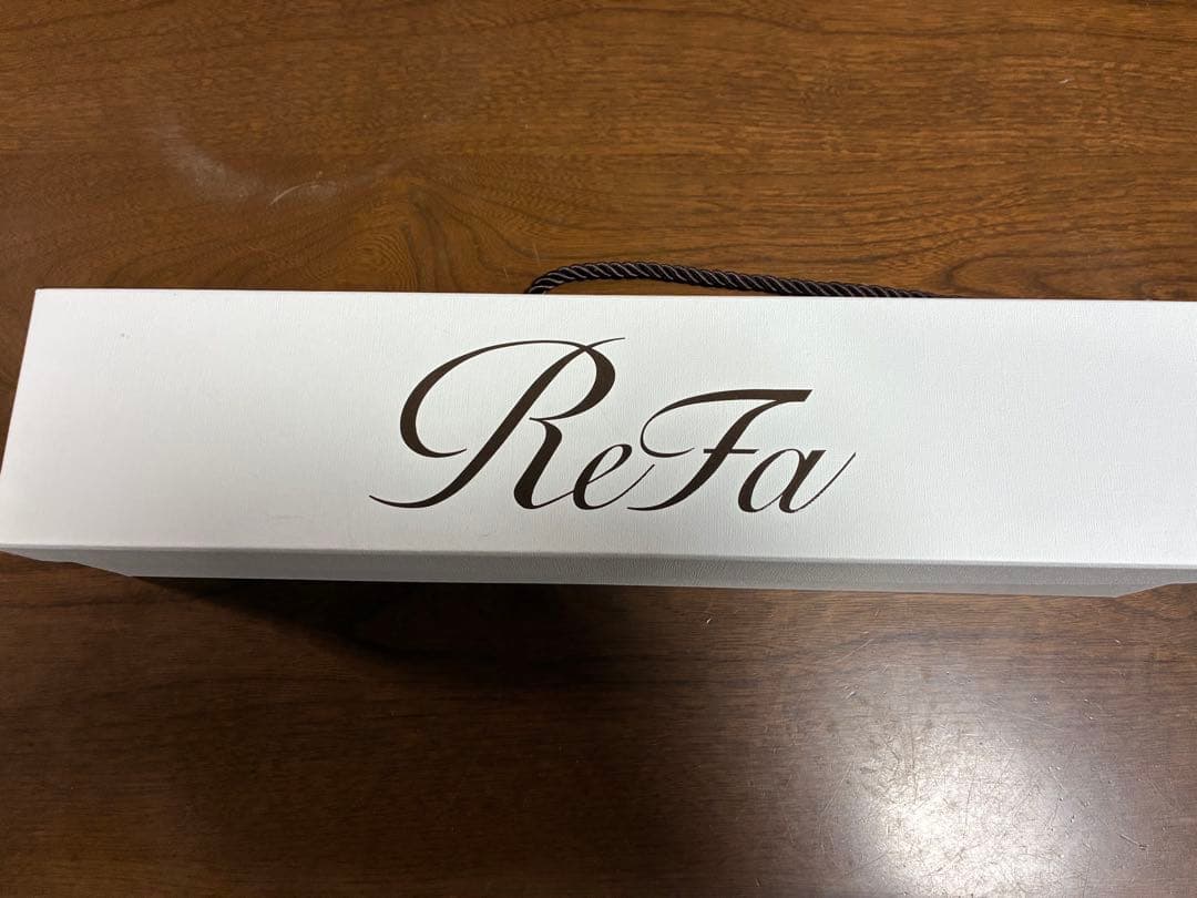 ほぼ新品 ReFa ビューテックストレートアイロン ホワイト RE-AC02A