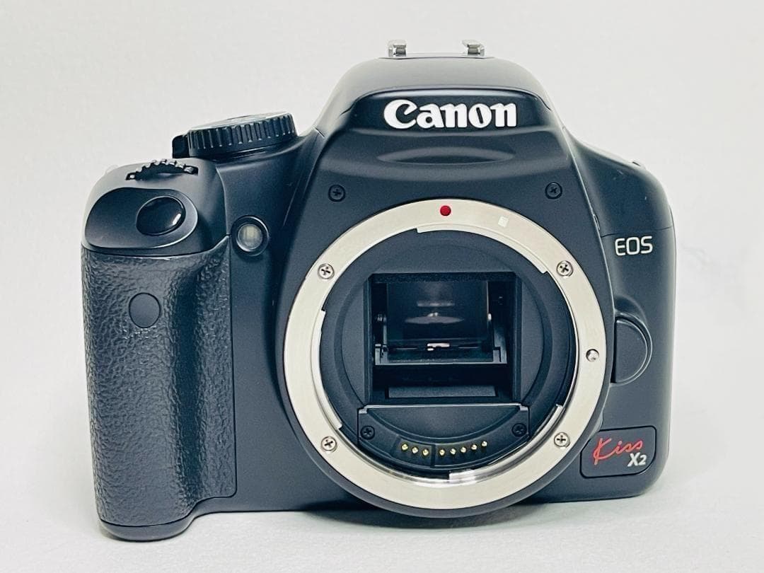 【ほぼ新品】ショット数:1811回 CANON EOS Kiss X2 キヤノン