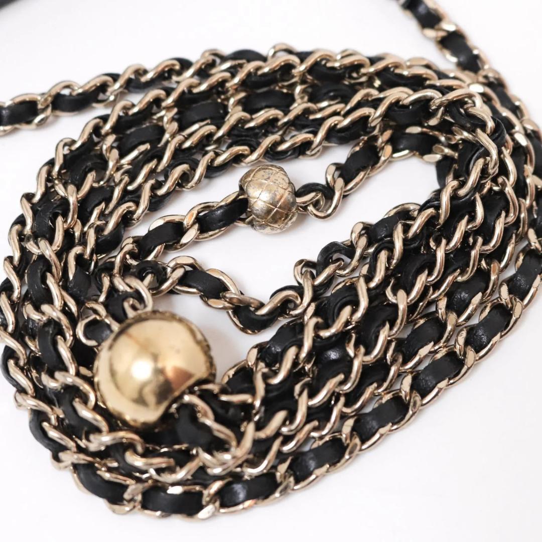 CHANEL　シャネル　スマホケース　マトラッセ 　ブラック　AP2689