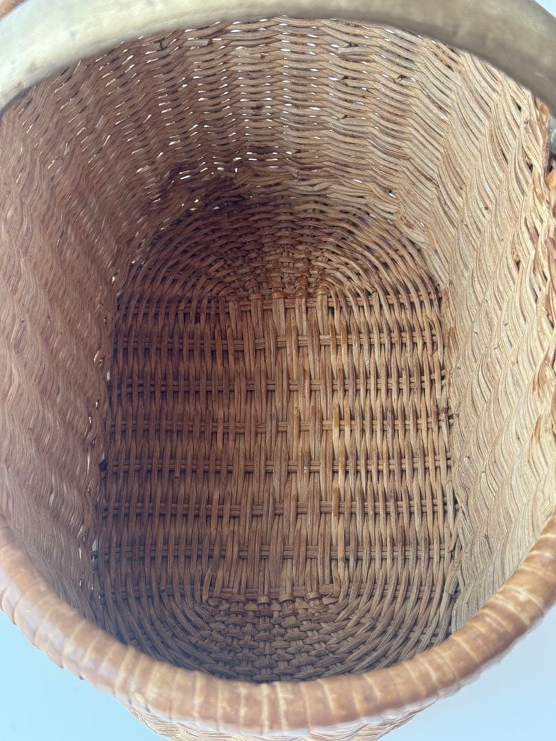 ヴィンテージ 籐 楕円形 バスケット カゴ ゴールドハンドル