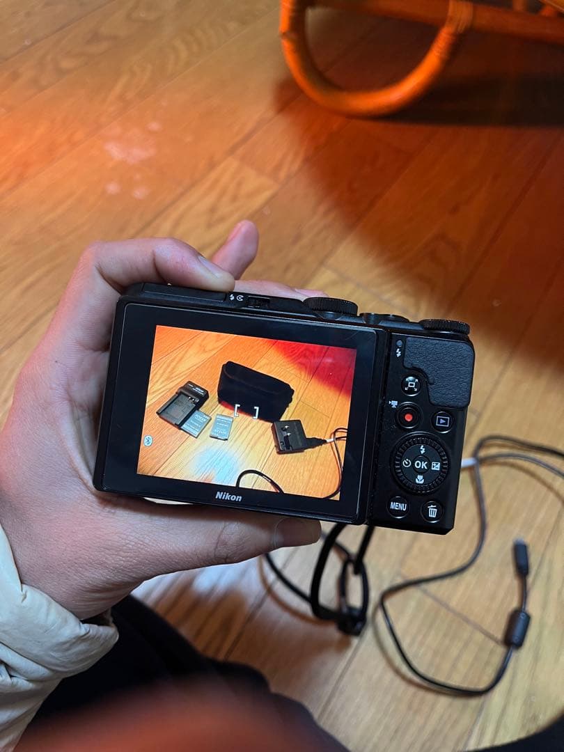 Nikon COOLPIX A900 美品 すぐ使えるセット バッテリー3個付き