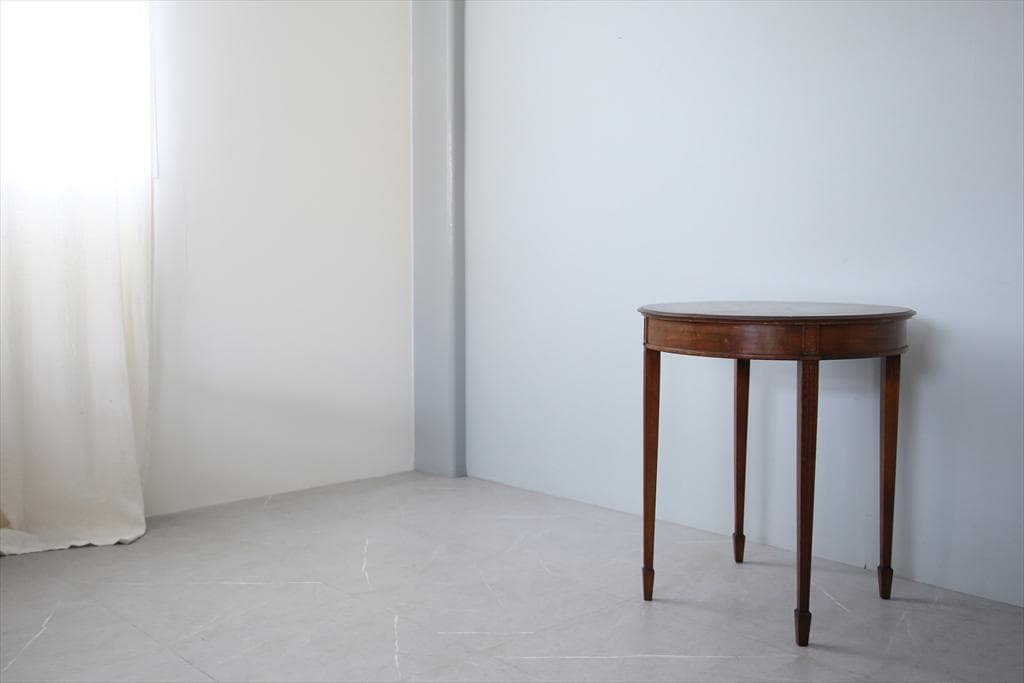 英国アンティーク木製サイドテーブル/オケージョナル机/飾り棚/花台(91-12)