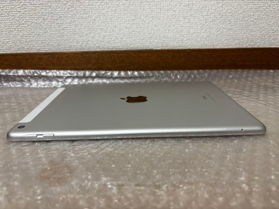 iPad本体 apple iPad 6 Wi-Fi cellular