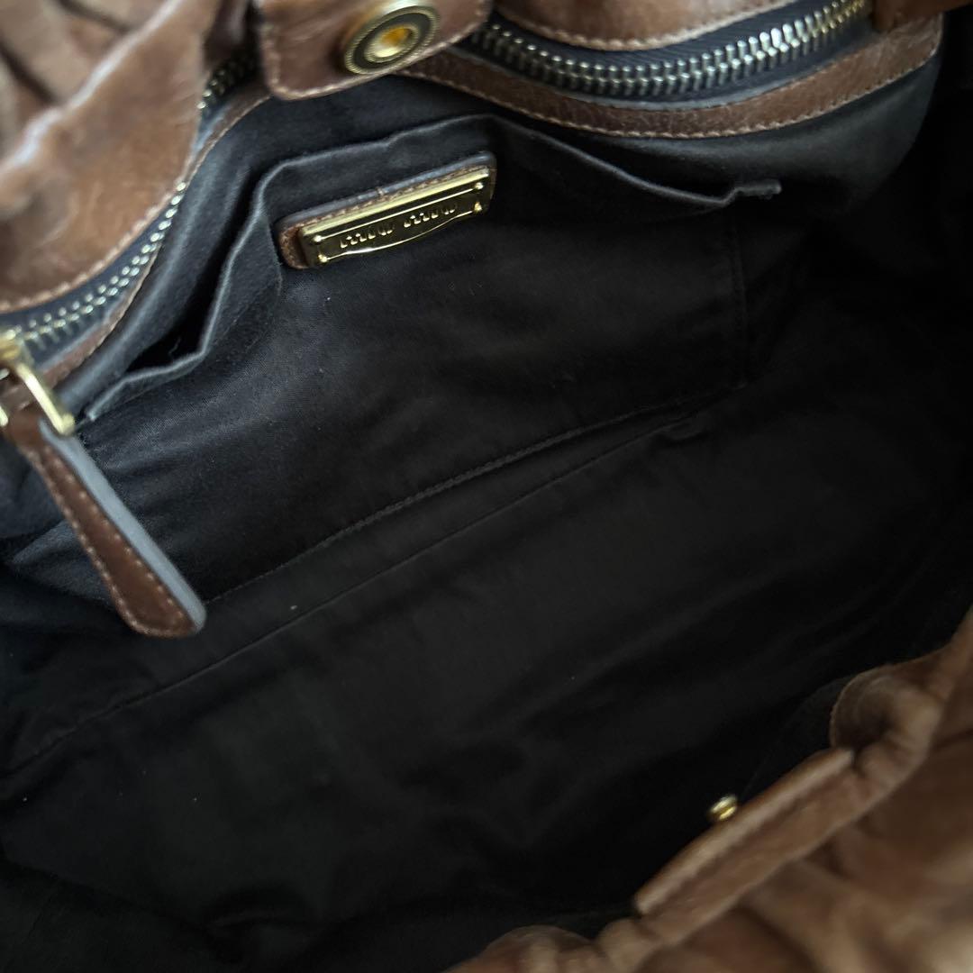 miumiu VITELLO LUX 2way ショルダーバッグ　ブラウン