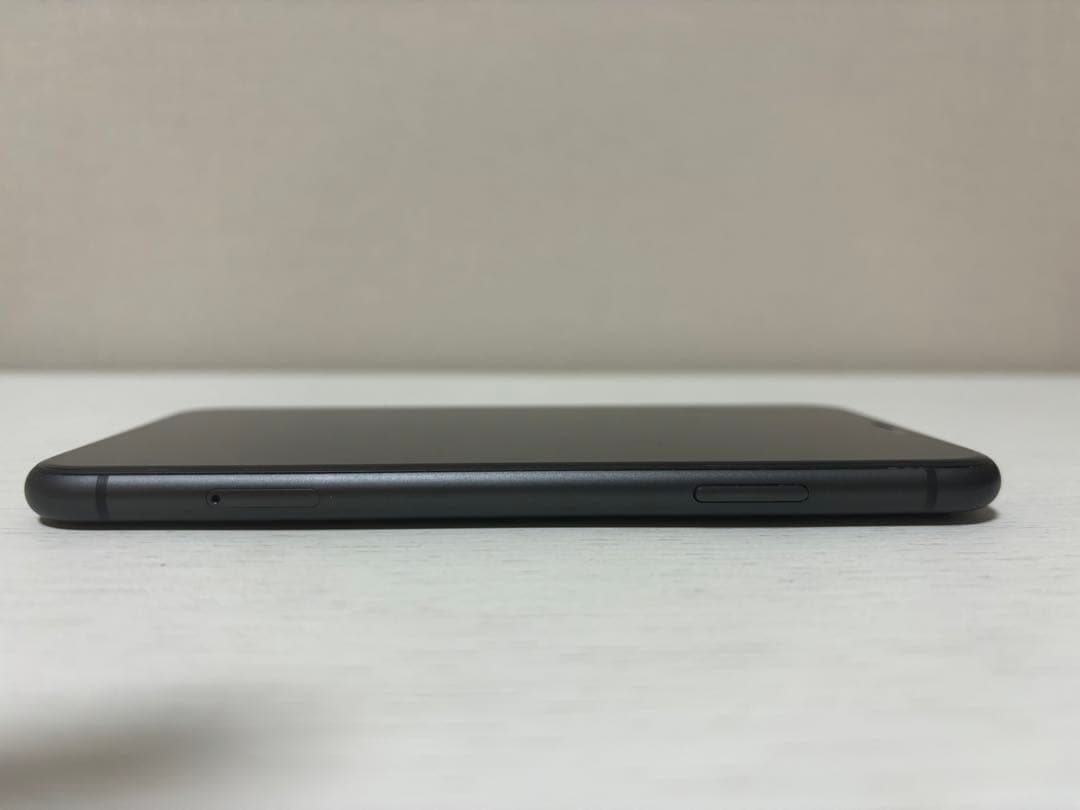 iPhone 11 本体 64GB ブラック SIMフリー