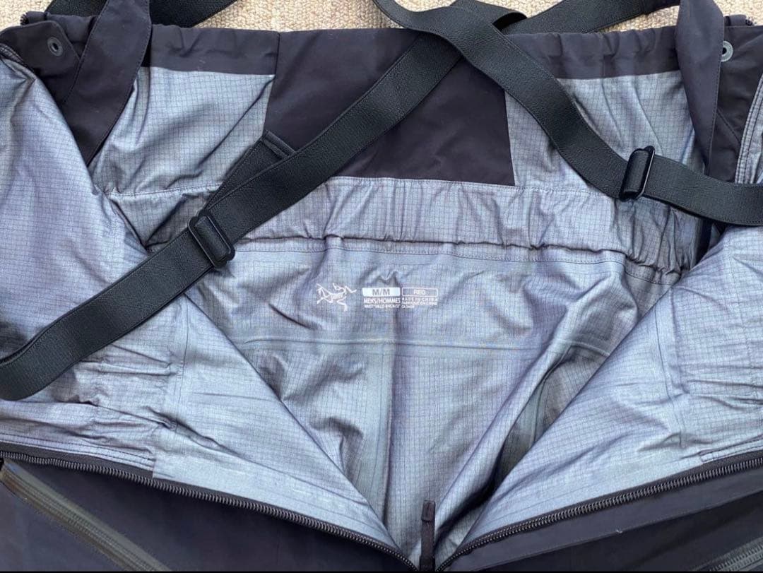 美品 ARC'TERYXアークテリクス RUSH Bib Pants ビブパンツ