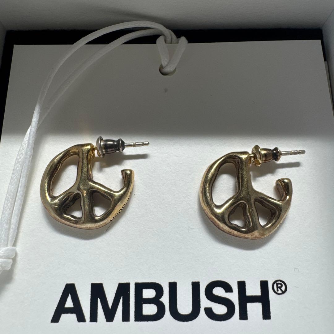 【AMBUSH】PEACE EARRING GOLD