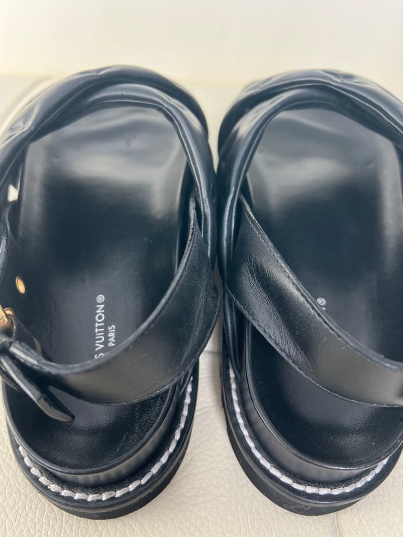 Louis Vuitton サンダル 極美品 未使用に近い 黒 サイズ３７.５
