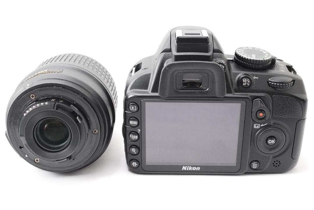 【ショット数少 美品】Nikon D3100　スマホ転送　動画OK　一眼レフ