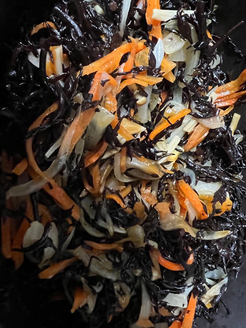 【新品】マイクロ波対策、電子レンジ専用！注ぎ口有！握り易い磁性片手鍋