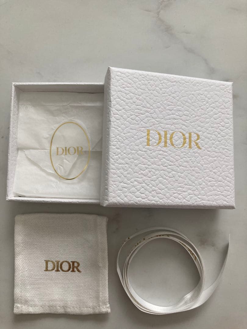 ★正規品 ほぼ未使用★Dior 空箱(ライナー、 リボン、薄紙付) &ショッパー