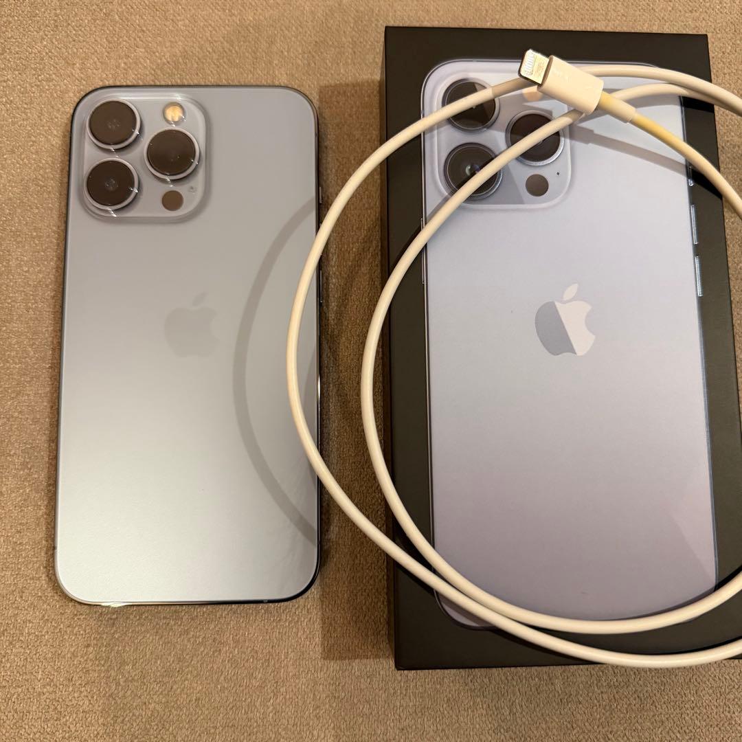 Apple iPhone 13 Pro シエラブルー256GB 美品