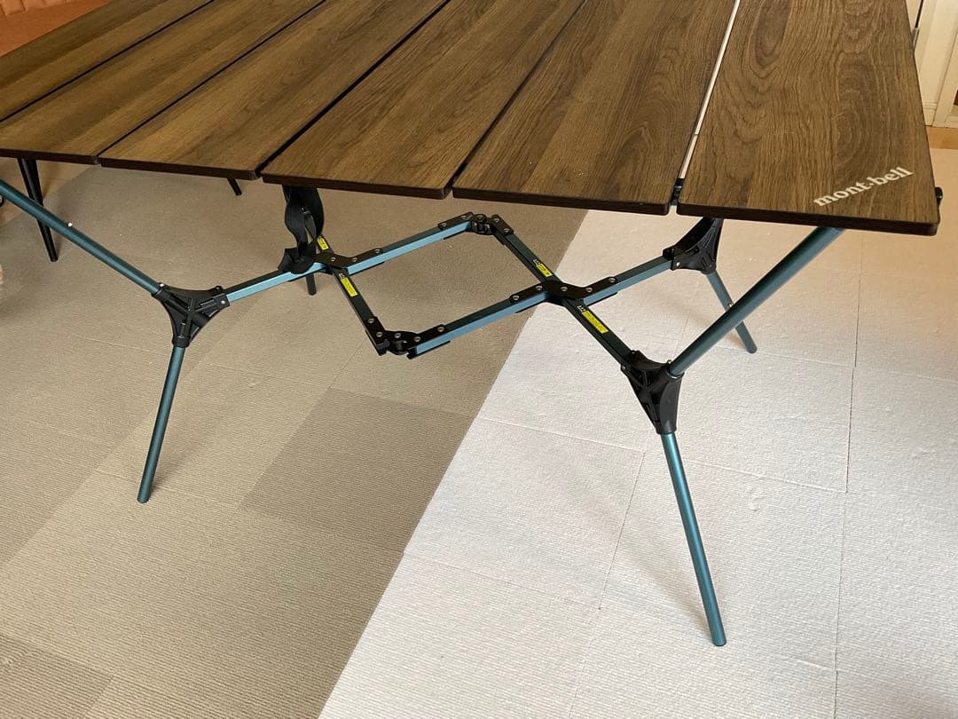 モンベル マルチフォールディングテーブルワイド