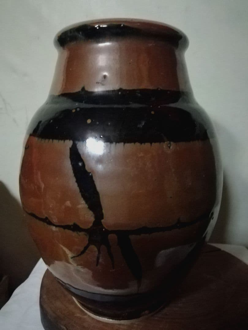 人間国宝. 濱田庄司さんの掛分指描花瓶