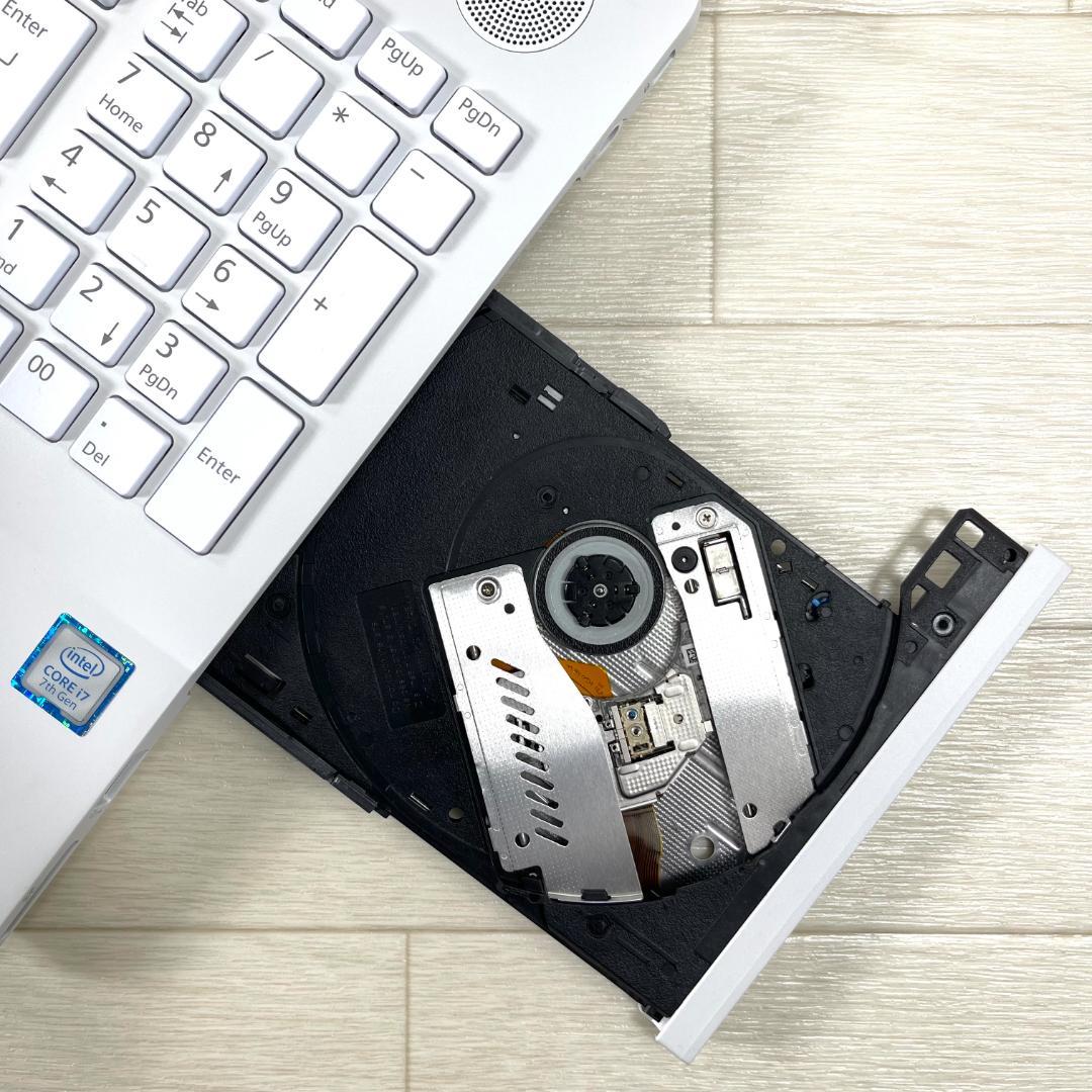 富士通 i7 新品SSD512 メモリ8GB Windows11 ノートパソコン