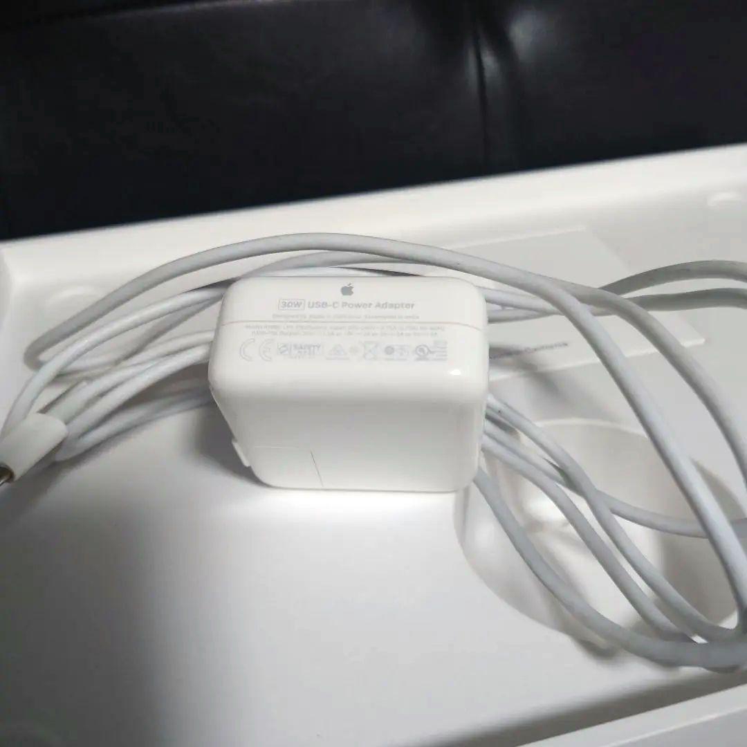 Apple MacBook Air 13インチ