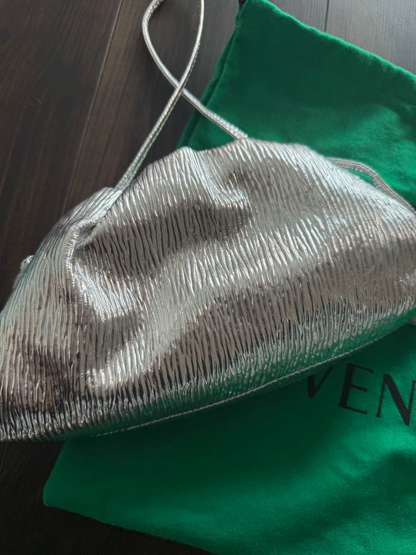 【美品】ボッテガヴェネタ BOTTEGAVENETA ミニ ザ ポーチ