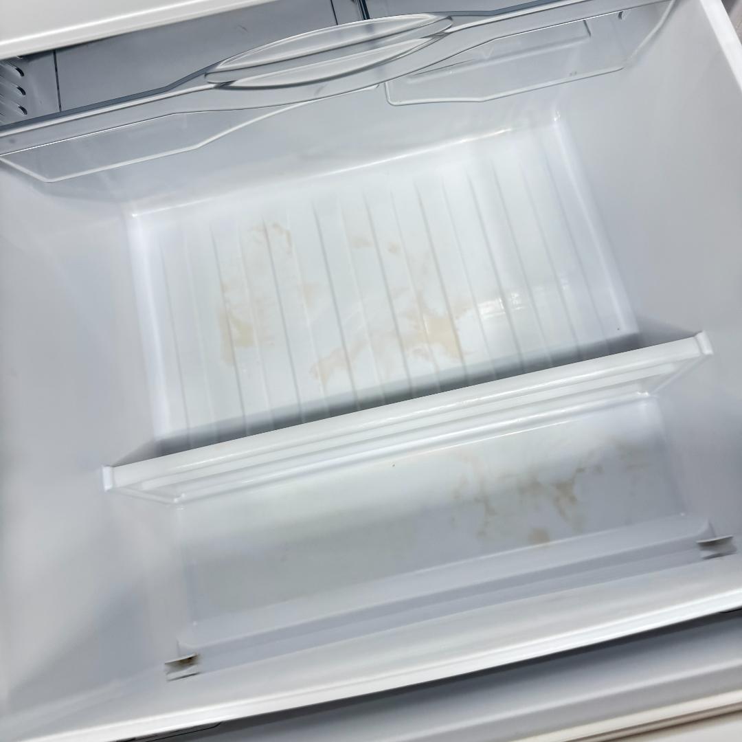 東京23区送料無料　パナソニック3ドア冷蔵庫2023年製335L　洗浄/除菌済み