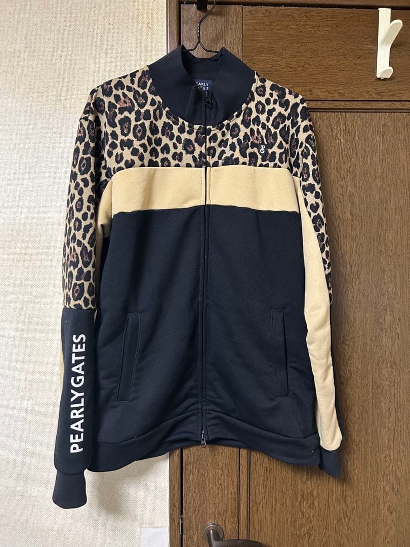 PEARLY GATES レオパード柄ジャケット、スウェットパンツ、長袖インナー