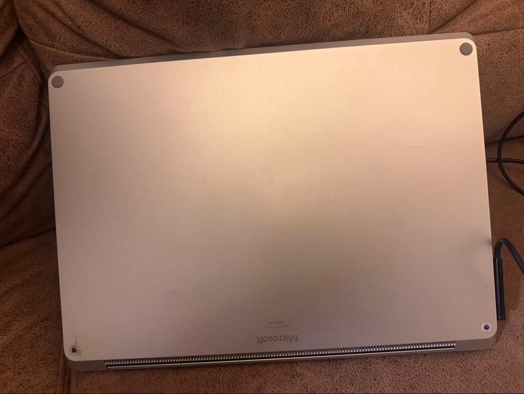 Microsoft Surface Laptop シルバー