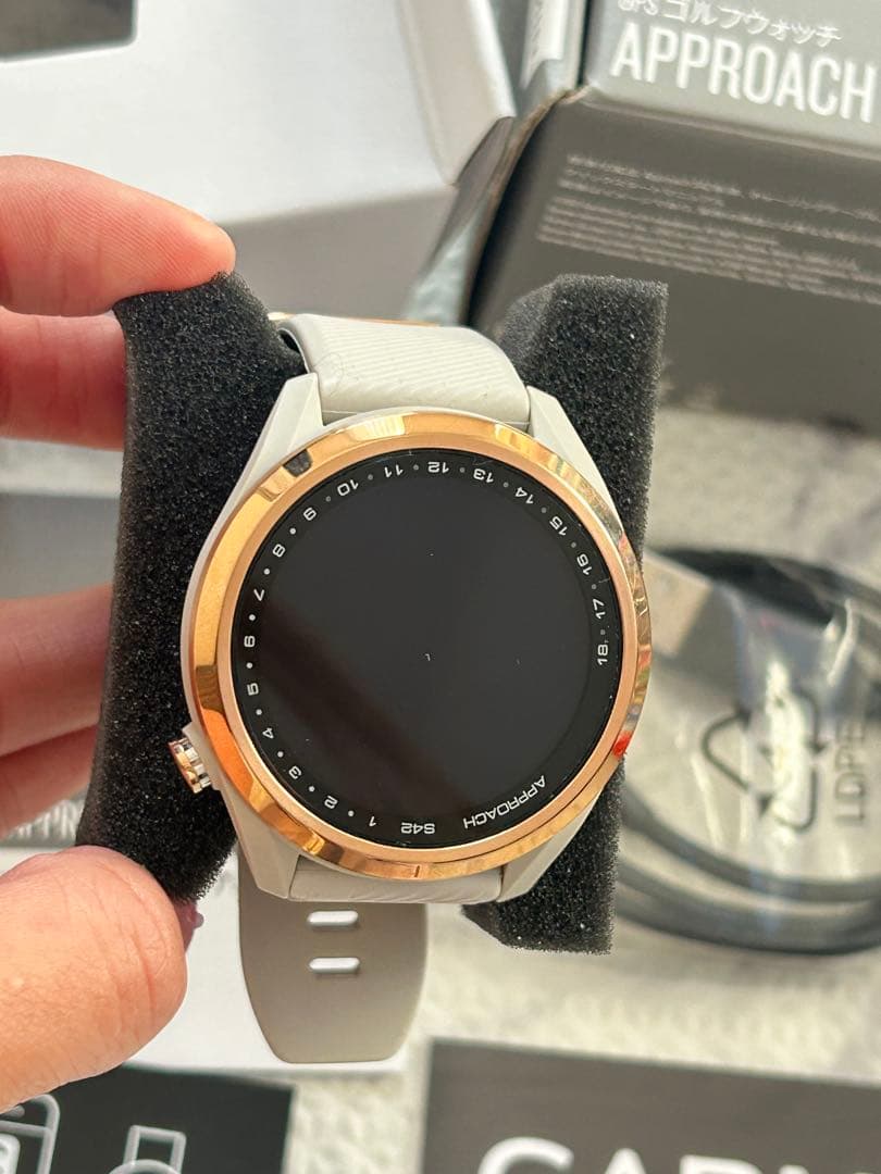 Garmin Approach S42 GPSナビ ホワイト/ゴールド