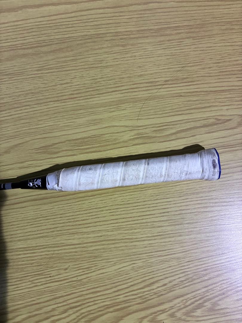 ビクター　スヌーピー バドミントンラケット