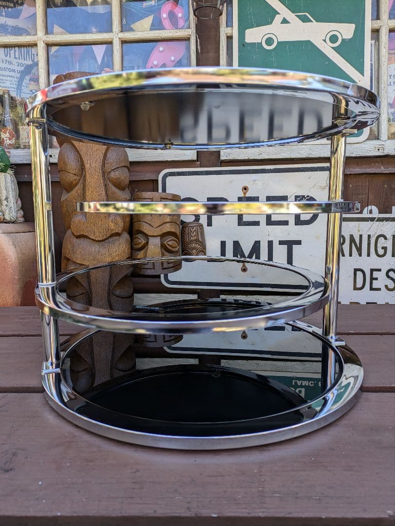 ミッドセンチュリー　スペースエイジ　ラウンドテーブル　強化ガラス　ガラステーブル