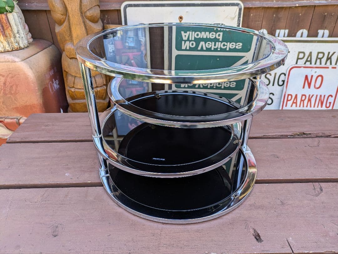 ミッドセンチュリー　スペースエイジ　ラウンドテーブル　強化ガラス　ガラステーブル