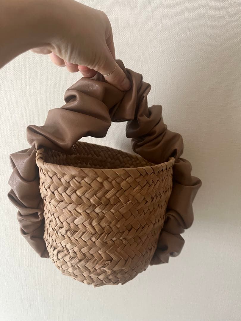 ラドロー　ludrow ロンハーマン　エストネーション　アエタ　ザロウ