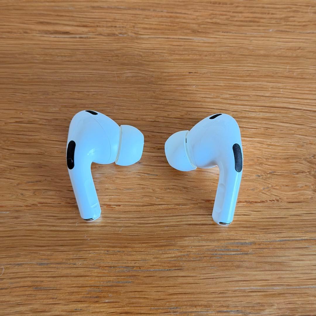 【美品】Apple AirPods pro2本体 ホワイト
