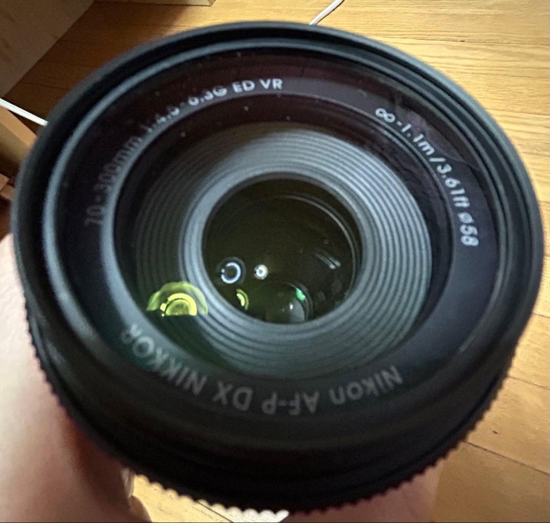 Nikon D5600 デジタル　一眼レフカメラ　【即購入可能】　【美品】