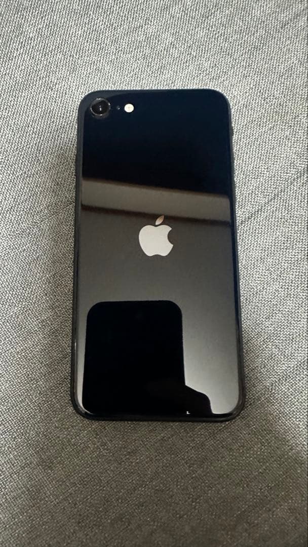 Apple iPhone se3 ミッドナイト