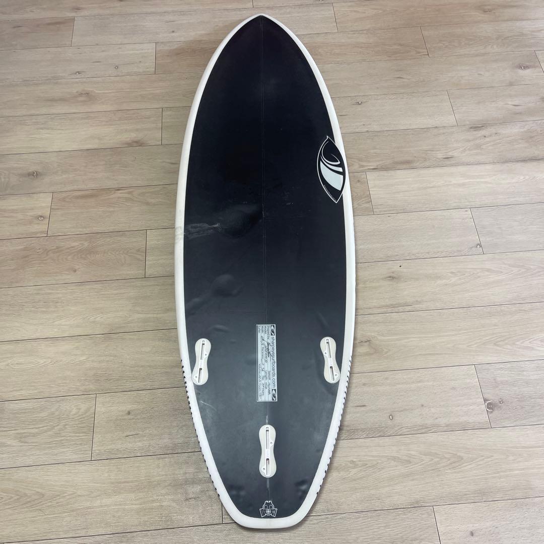 サーフボード　シャープアイ　inferno72