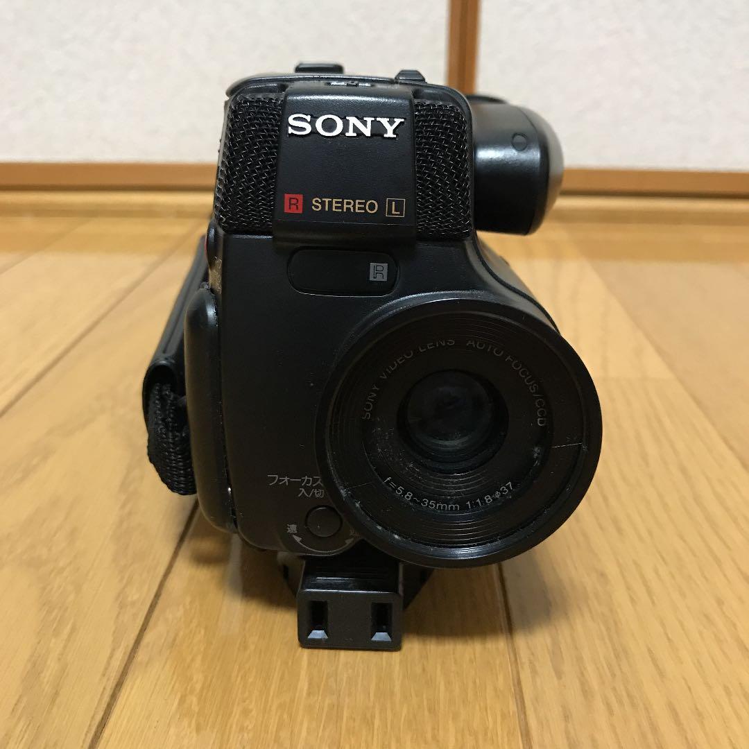 ジャンク品　ビデオカメラレコーダー8  CCD-TR105
