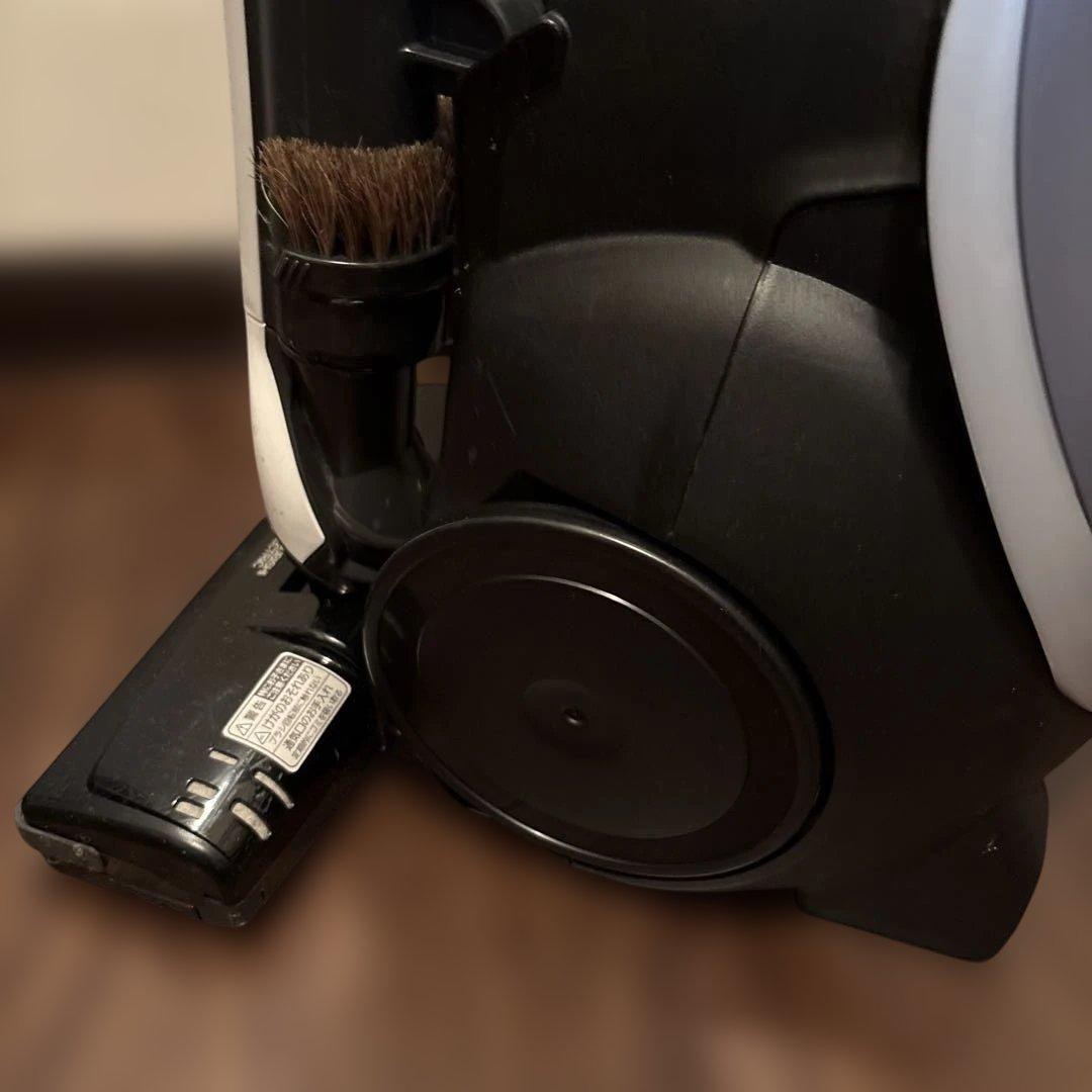 三菱紙パック式掃除機　稼働品